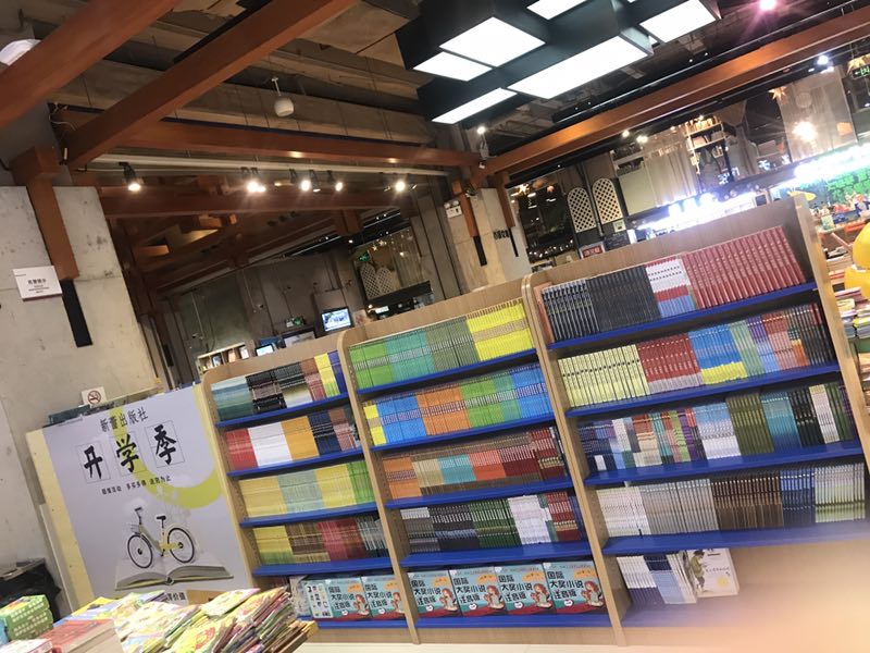 1505439075929015998.jpg 1505439075929015998.jpg